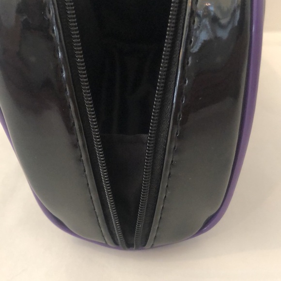 YSL Beaute makeup bag - Picture 7 of 11